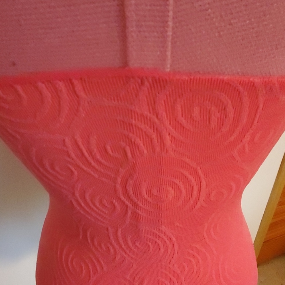 Ladies top - Picture 5 of 6
